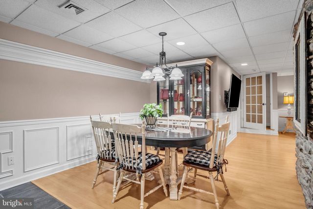 1709 COUNTRY MANOR DR, York, PA 17408