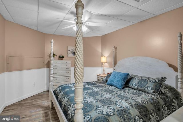 1709 COUNTRY MANOR DR, York, PA 17408