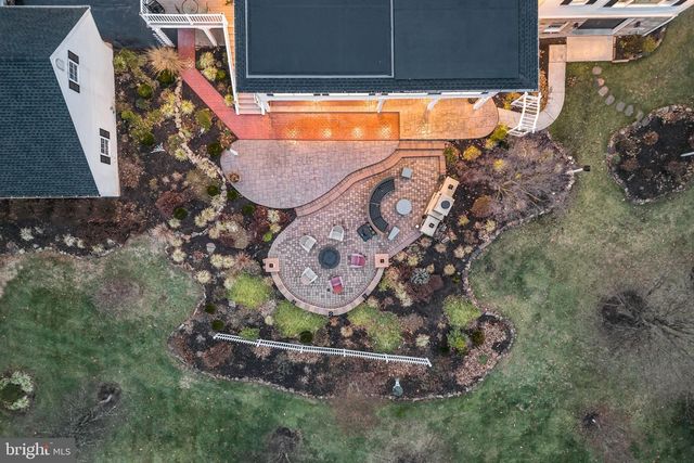 1709 COUNTRY MANOR DR, York, PA 17408