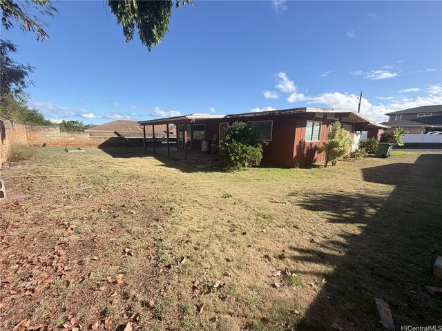 98-1266 Neki Street, Aiea, HI 96701