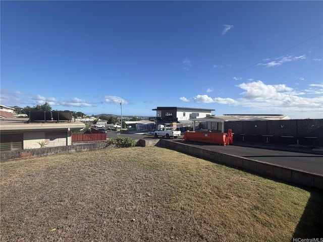 98-1266 Neki Street, Aiea, HI 96701