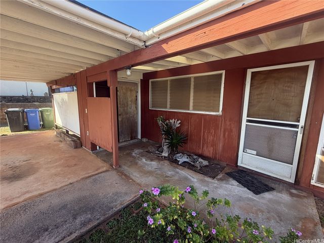 98-1266 Neki Street, Aiea, HI 96701