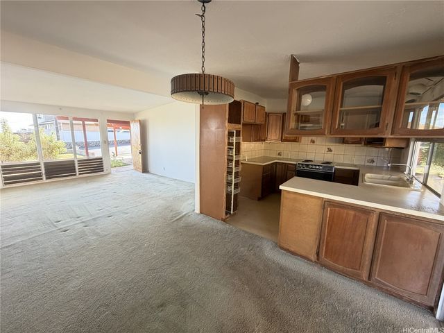 98-1266 Neki Street, Aiea, HI 96701