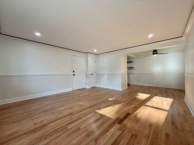 5037 N East River Road 1B, Norridge, IL 60706