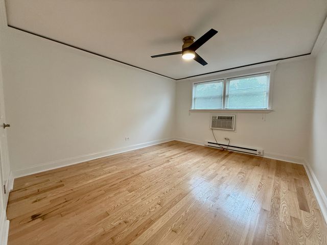 5037 N East River Road 1B, Norridge, IL 60706