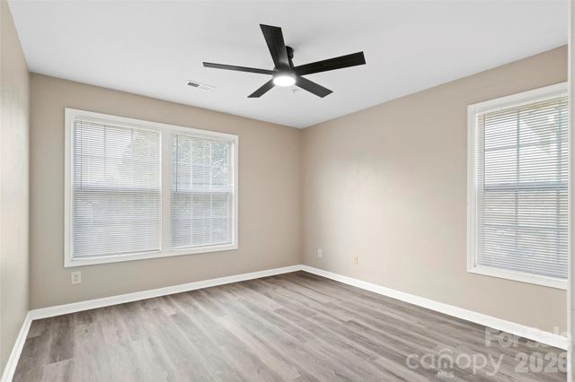 1134 Plaza Walk Drive, Charlotte, NC 28215