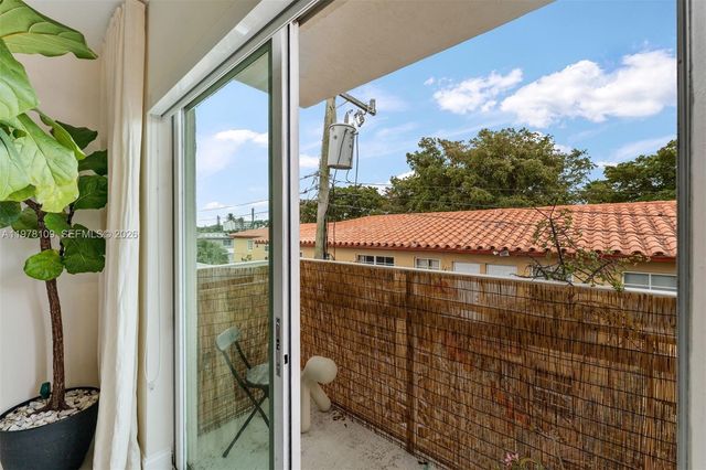 630 85th St 205, Miami Beach, FL 33141