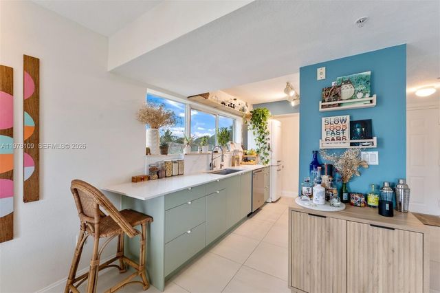 630 85th St 205, Miami Beach, FL 33141