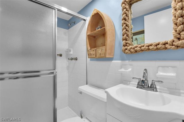 1295 Gulf Shore BLVD S 218, Naples, FL 34102