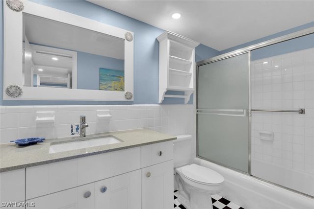 1295 Gulf Shore BLVD S 218, Naples, FL 34102