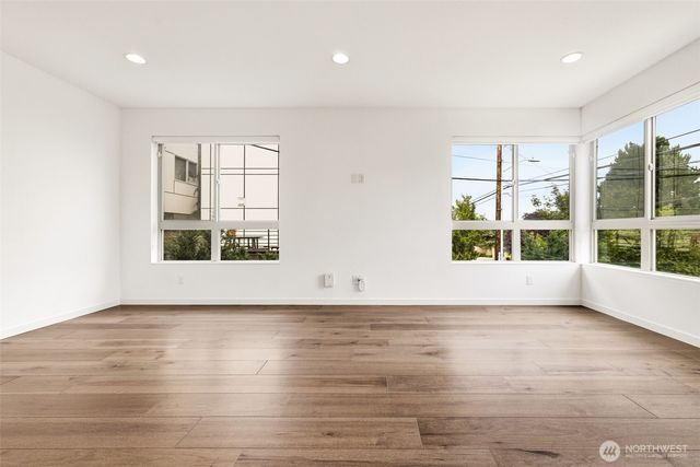 4767 35th Avenue S, Seattle, WA 98118