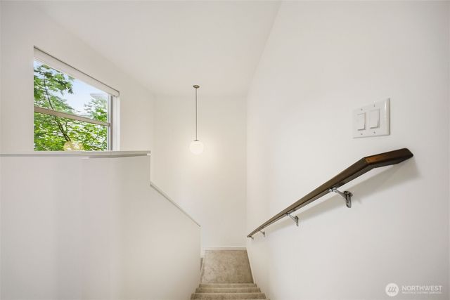 4767 35th Avenue S, Seattle, WA 98118