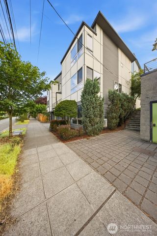 4767 35th Avenue S, Seattle, WA 98118