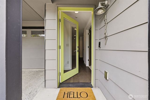 4767 35th Avenue S, Seattle, WA 98118