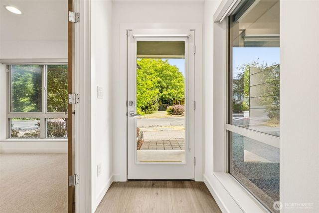 4767 35th Avenue S, Seattle, WA 98118