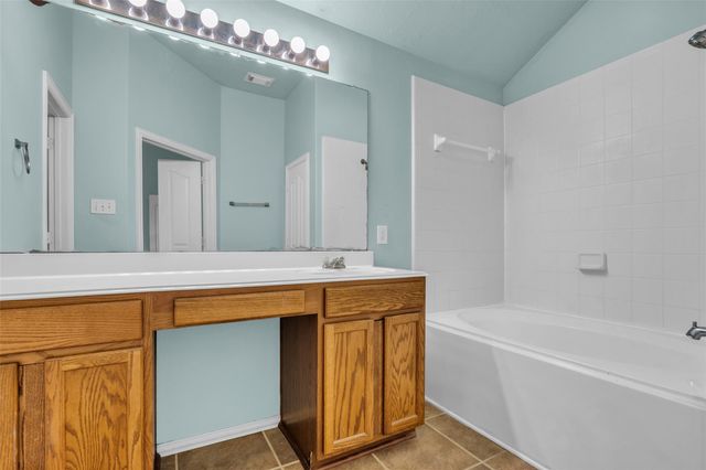 4727 Lonestone Circle, Katy, TX 77449