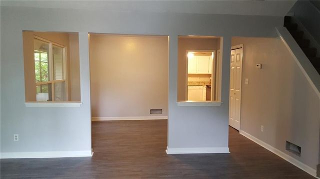 1252 Minhinette Drive 1252, Roswell, GA 30075