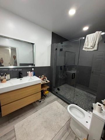 4959 SW 33rd Way, Hollywood, FL 33312