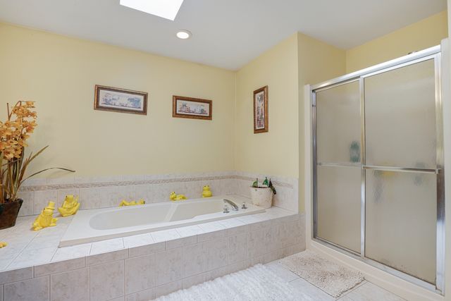 6559 Pine Lake Drive 3, Tinley Park, IL 60477