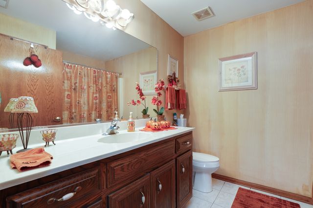 6559 Pine Lake Drive 3, Tinley Park, IL 60477