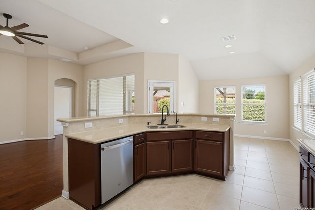 30612 Holstein Rd, Bulverde, TX 78163