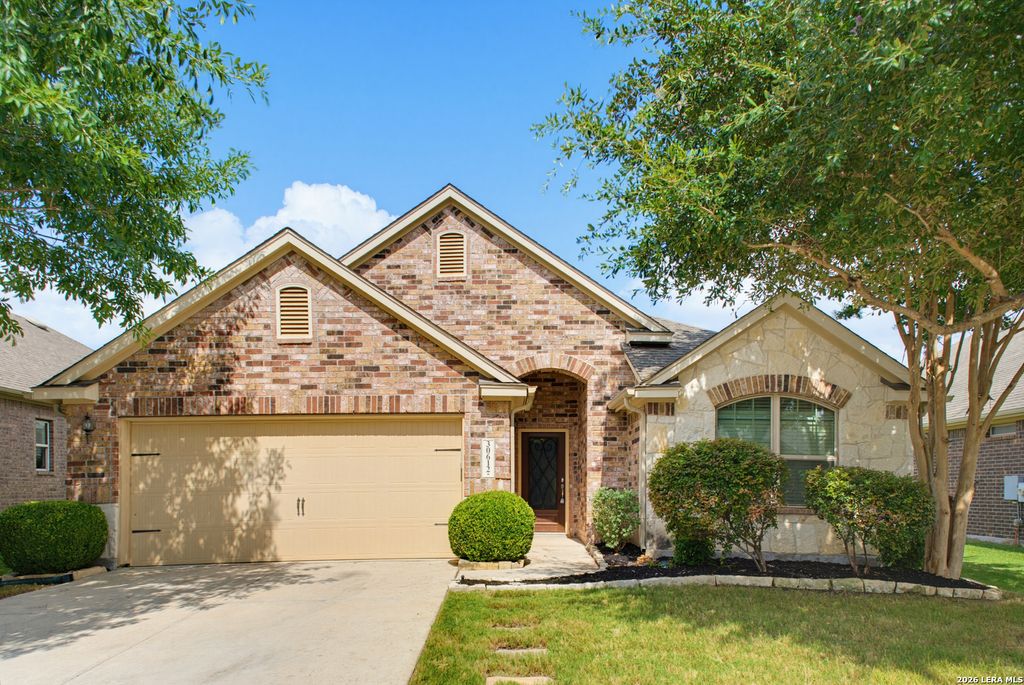 30612 Holstein Rd, Bulverde, TX 78163