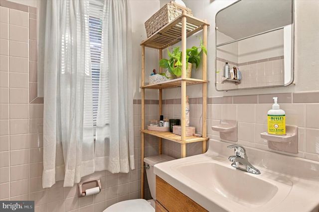 425 WEST RD, Ridley Park, PA 19078