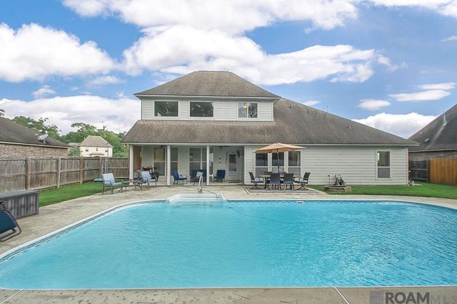 8614 Sandpiper Street, Denham Springs, LA 70706