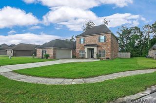 8614 Sandpiper Street, Denham Springs, LA 70706