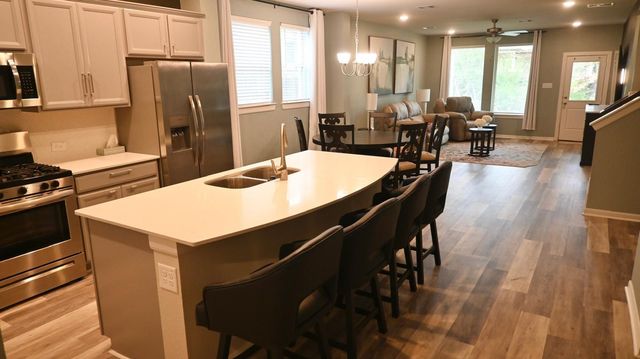 127 Winged Elm Ct, Conroe, TX 77318