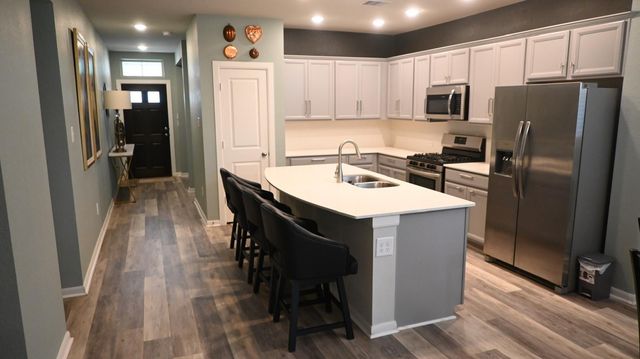 127 Winged Elm Ct, Conroe, TX 77318