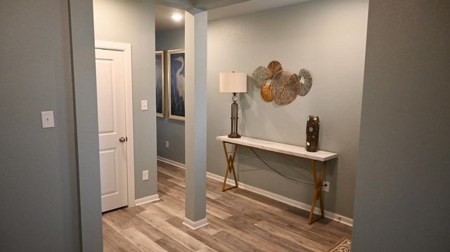 127 Winged Elm Ct, Conroe, TX 77318