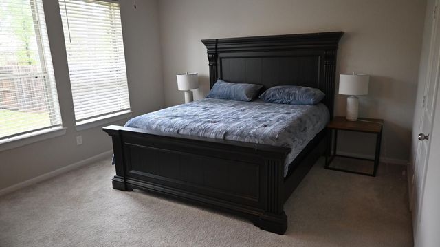 127 Winged Elm Ct, Conroe, TX 77318