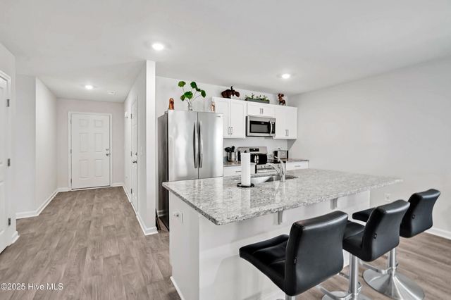 5295 Meagan Lane NE, Winnabow, NC 28479