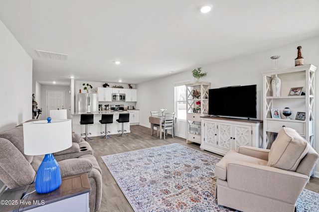 5295 Meagan Lane NE, Winnabow, NC 28479