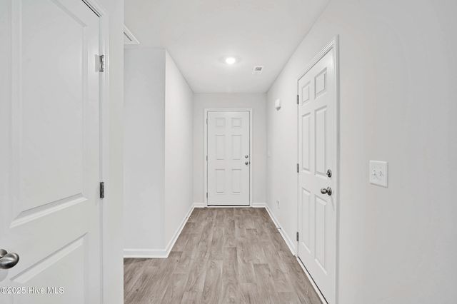 5295 Meagan Lane NE, Winnabow, NC 28479