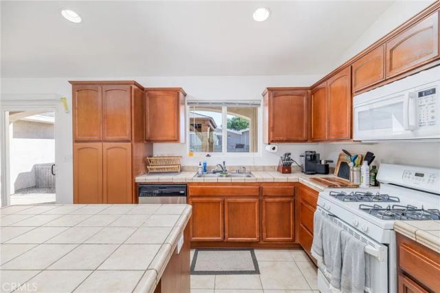 15840 Clearwater, Palm Springs, CA 92262