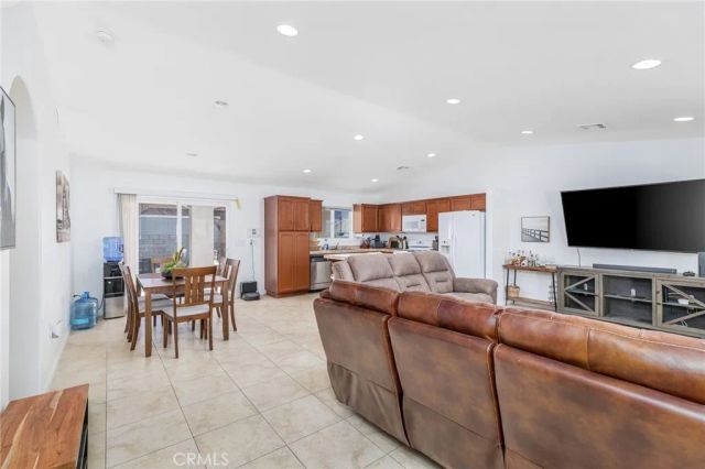 15840 Clearwater, Palm Springs, CA 92262