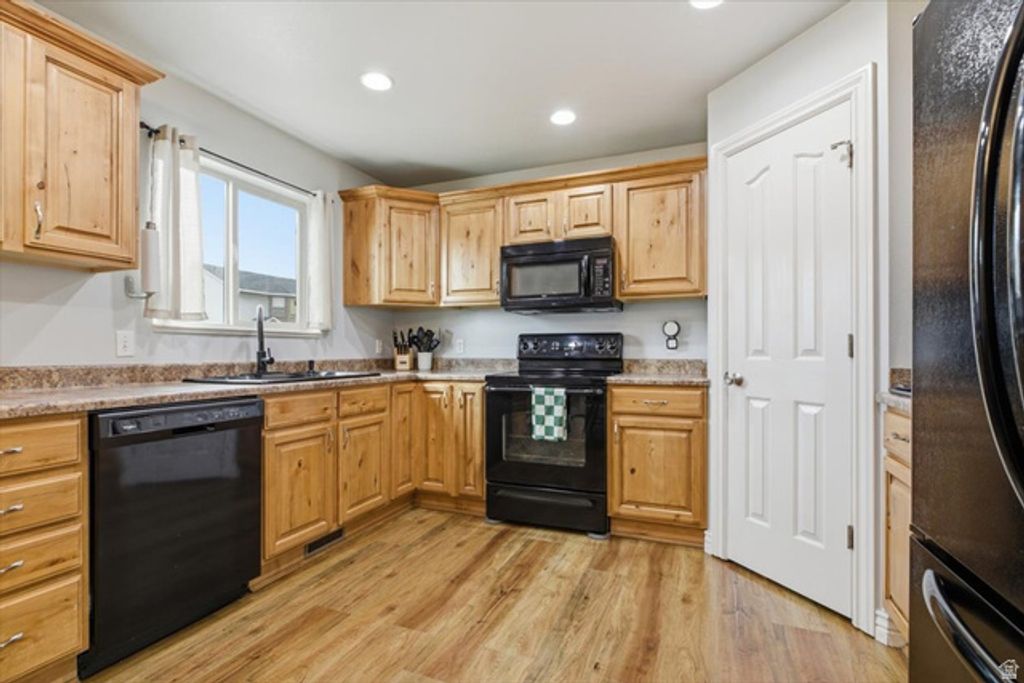 Image 7 of property listing at 101 E 630 N #24, Smithfield, UT 84335