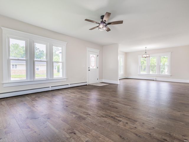 5909 N Lincoln Street, Uniondale, IN 46791
