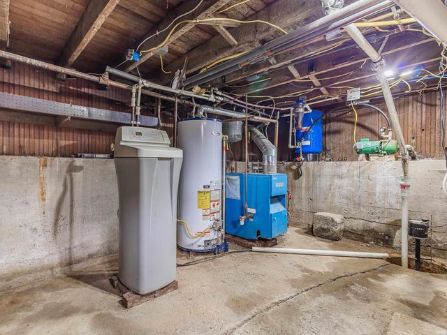 5909 N Lincoln Street, Uniondale, IN 46791