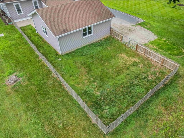 5909 N Lincoln Street, Uniondale, IN 46791