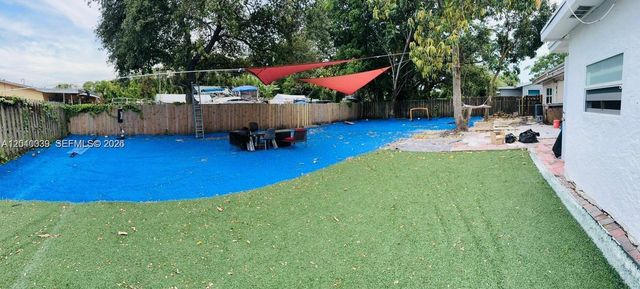 2320 SW 44th St A, Fort Lauderdale, FL 33312
