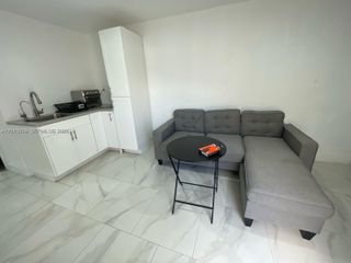 2320 SW 44th St A, Fort Lauderdale, FL 33312