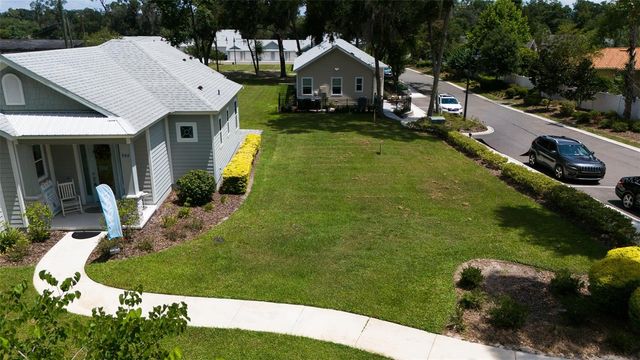 900 AZALEA WALK CIR, Deland, FL 32724