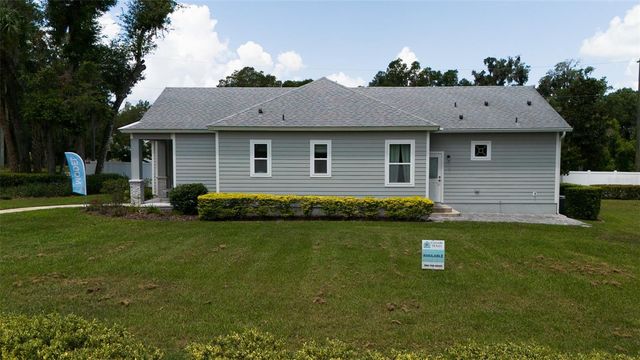 900 AZALEA WALK CIR, Deland, FL 32724