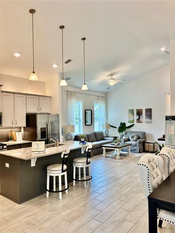 900 AZALEA WALK CIR, Deland, FL 32724