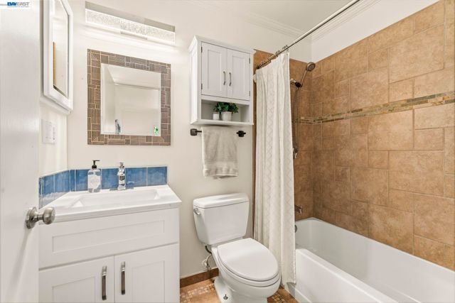 38 KINGS COURT, Bay Point, CA 94565