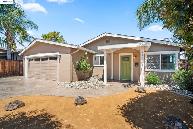 38 KINGS COURT, Bay Point, CA 94565