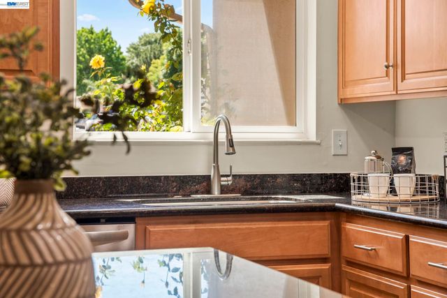 38 KINGS COURT, Bay Point, CA 94565